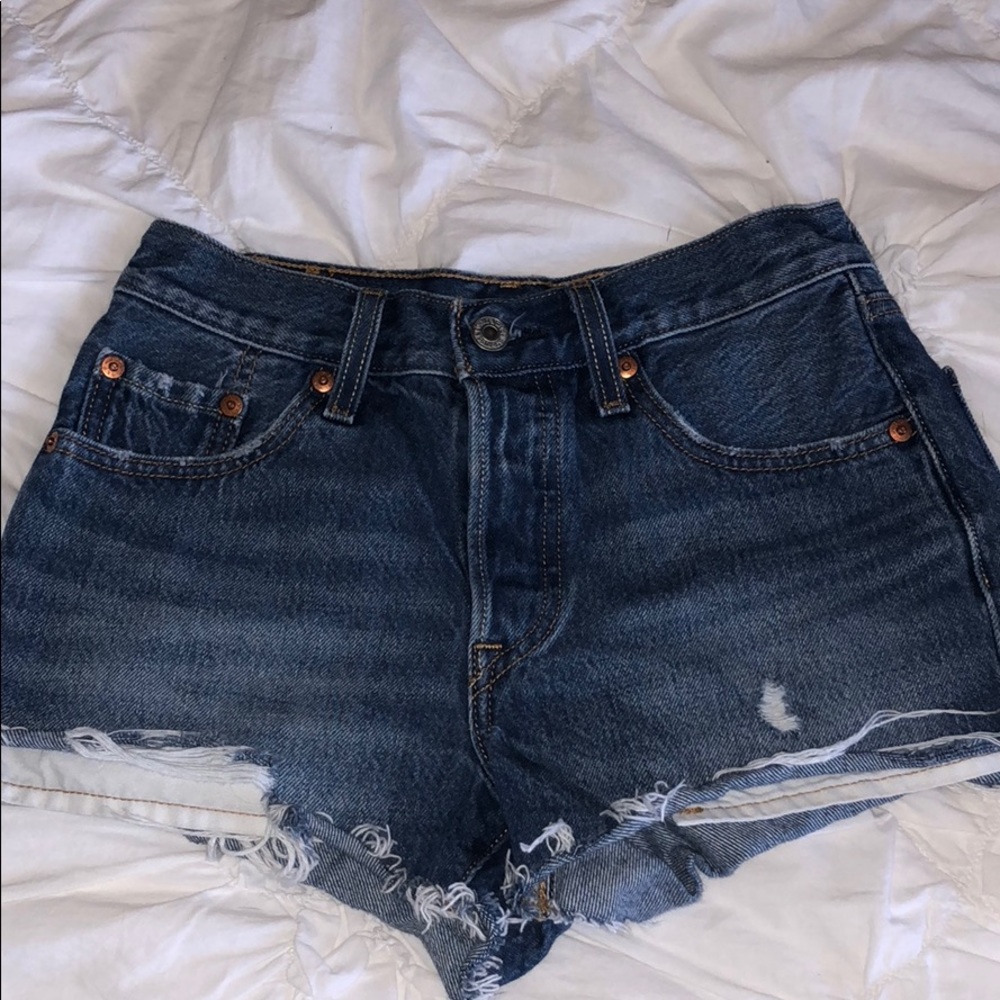 Levi’s shorts